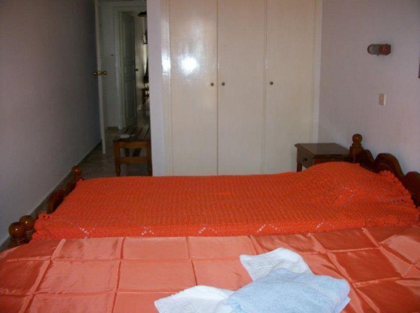 Jasmine'S Guest House การ์โลวาซี ห้อง รูปภาพ